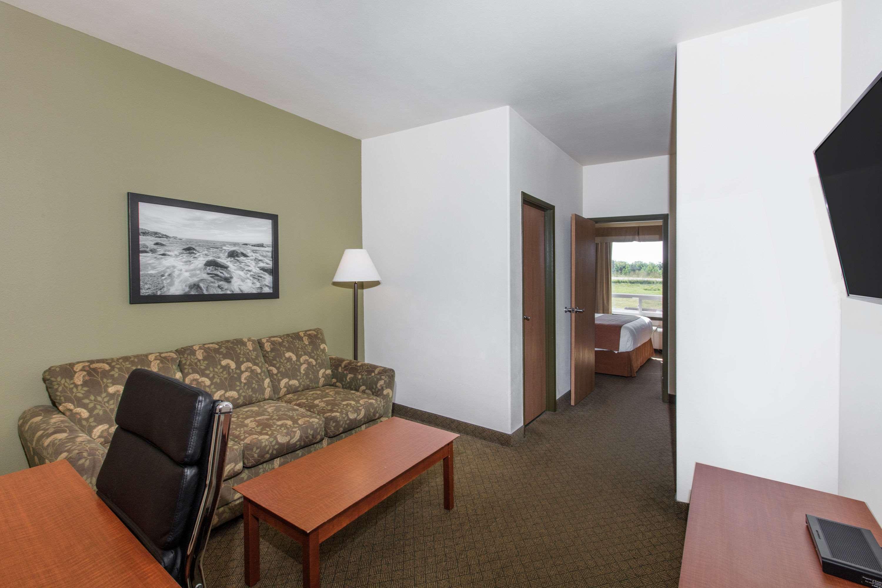 Super 8 By Wyndham Amherst Ns Exterior foto