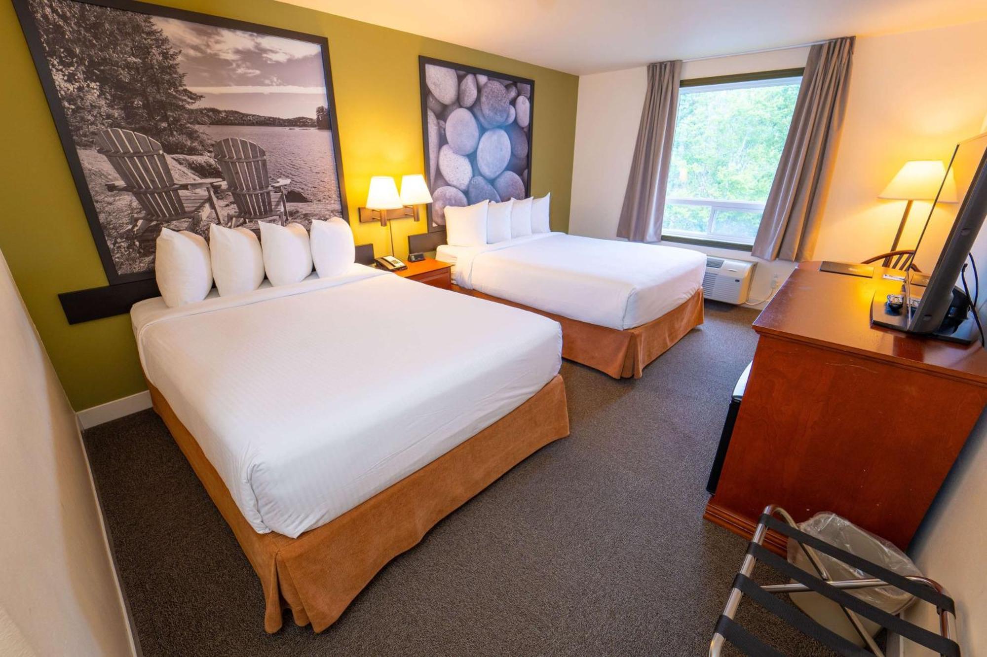 Super 8 By Wyndham Amherst Ns Exterior foto